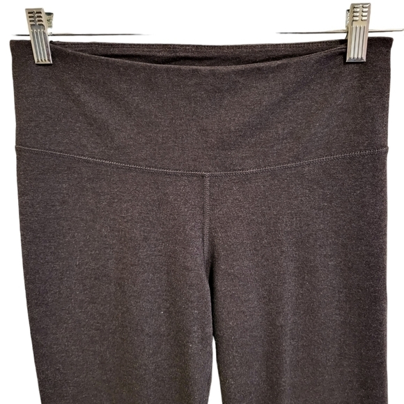 Women's Old Navy Active Leggings (Size M) - Picture 2 of 6